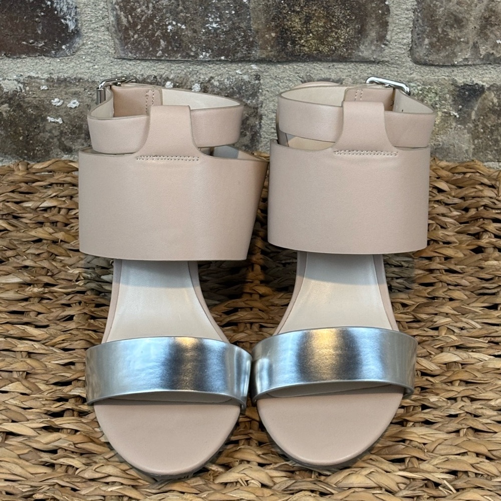 Apt 9 Silver and Beige Heels Womens Sz 9.5
